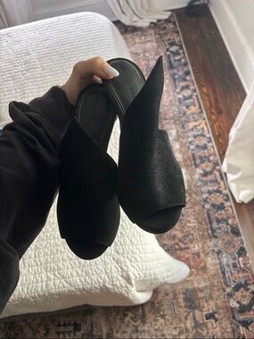 Kendall & Kylie Black Suede Open-Toe Mule